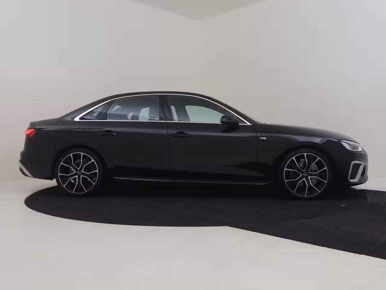 Audi A4 Limousine 35 TFSI Launch edition Sport 150PK AUTO | Cruise control adapt | Climate control | Keyless