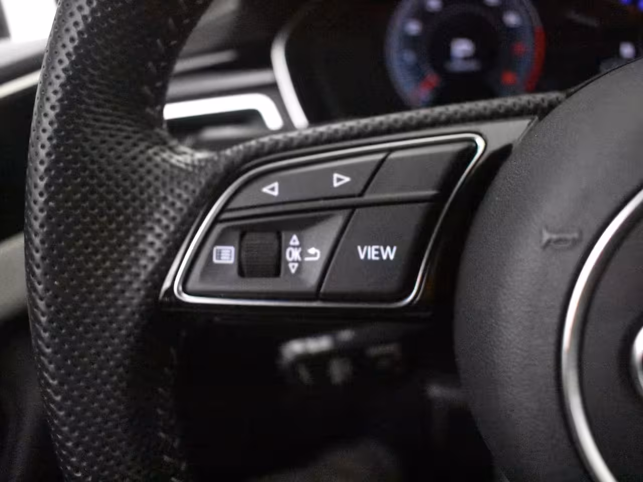 Audi A4 Limousine 35 TFSI Launch edition Sport 150PK AUTO | Cruise control adapt | Climate control | Keyless