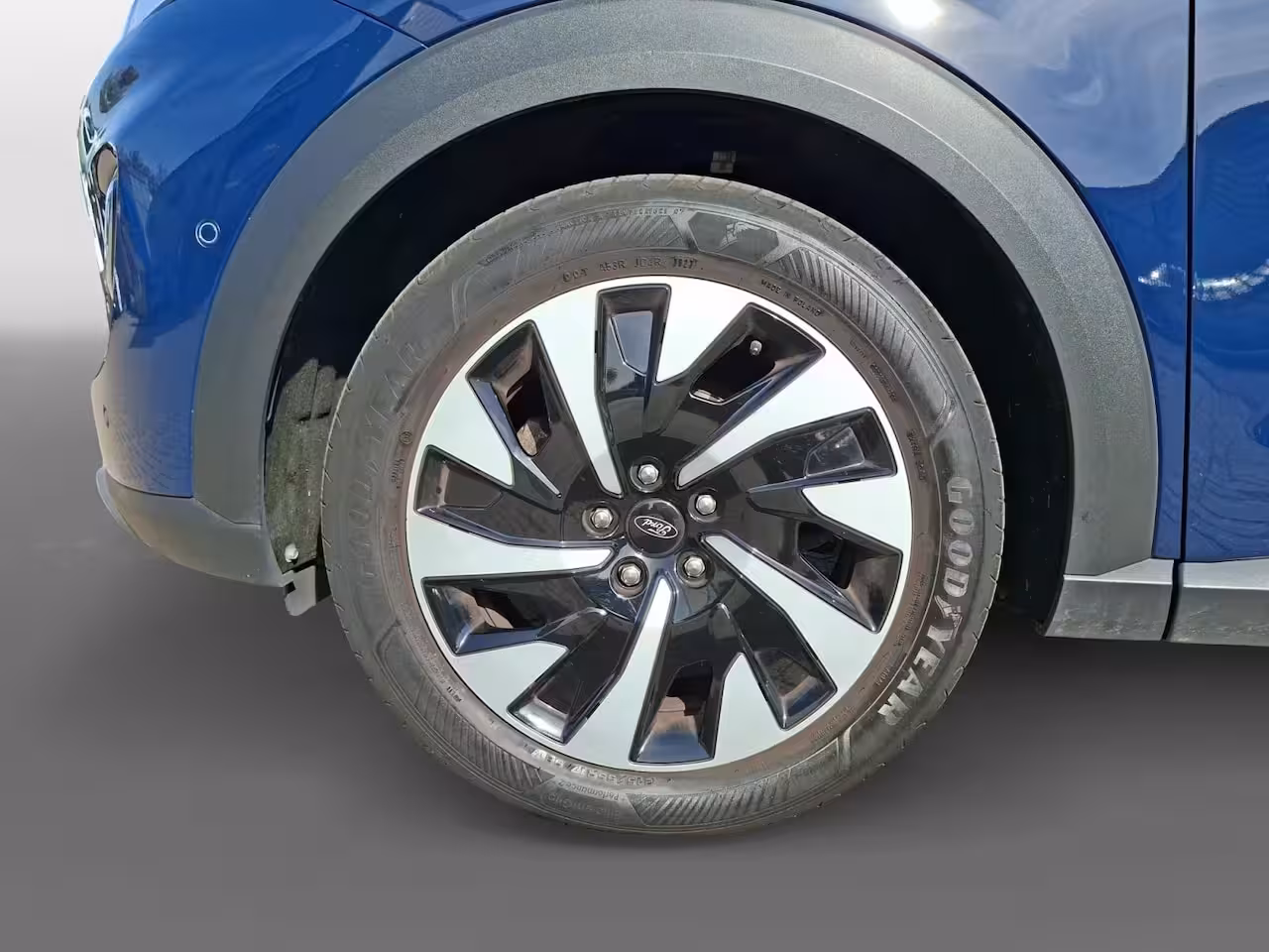Ford Puma 1.0 EcoBoost Hybrid Titanium | Dealeronderhouden | Trekhaak afneembaar | Navigatie | Achte