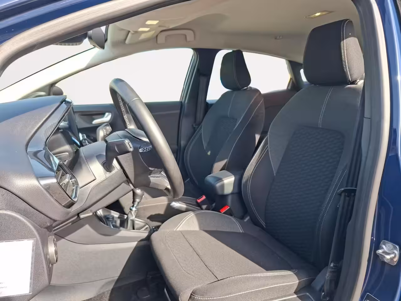 Ford Puma 1.0 EcoBoost Hybrid Titanium | Dealeronderhouden | Trekhaak afneembaar | Navigatie | Achte