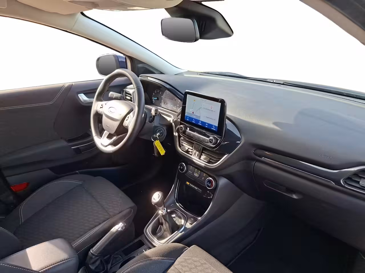Ford Puma 1.0 EcoBoost Hybrid Titanium | Dealeronderhouden | Trekhaak afneembaar | Navigatie | Achte