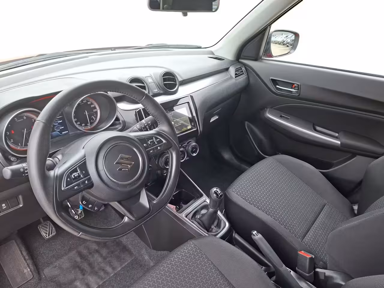 Suzuki Swift 1.2 Style Smart Hybrid | Navigatie | Hoge instap | Adaptieve cruise control | Blind spot