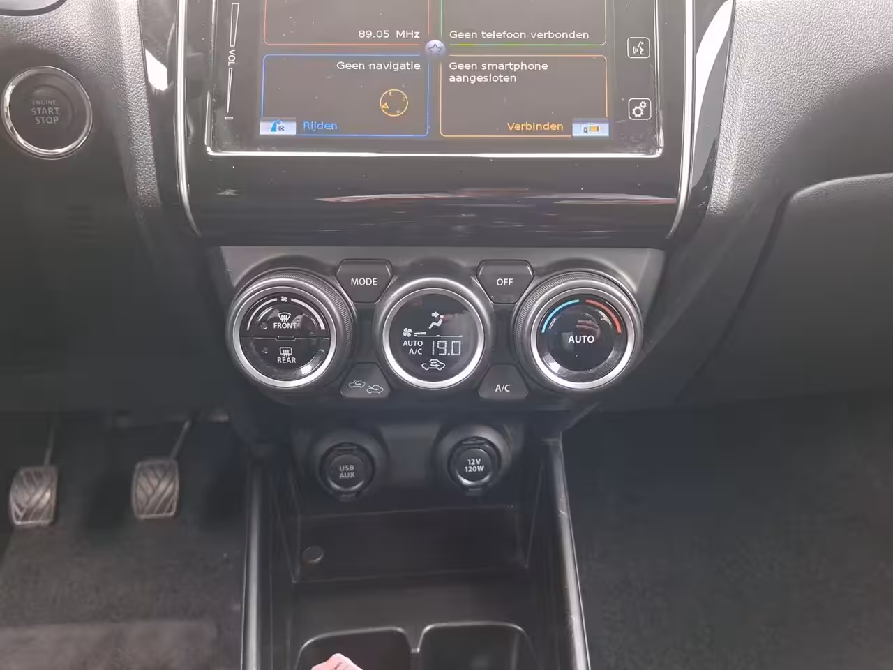 Suzuki Swift 1.2 Style Smart Hybrid | Navigatie | Hoge instap | Adaptieve cruise control | Blind spot