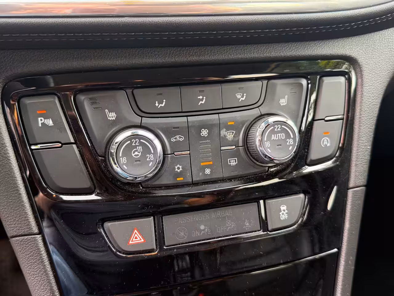 Opel Mokka X 1.4 Turbo Innovation Leder Navi Camera trekhaak