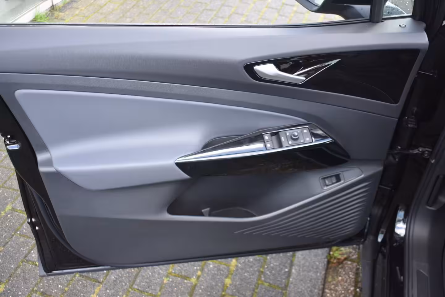 Volkswagen ID.4 Pro Limited Edition Plus | 'App-Connect' draadloze smartphone integratie | Achterbank in o