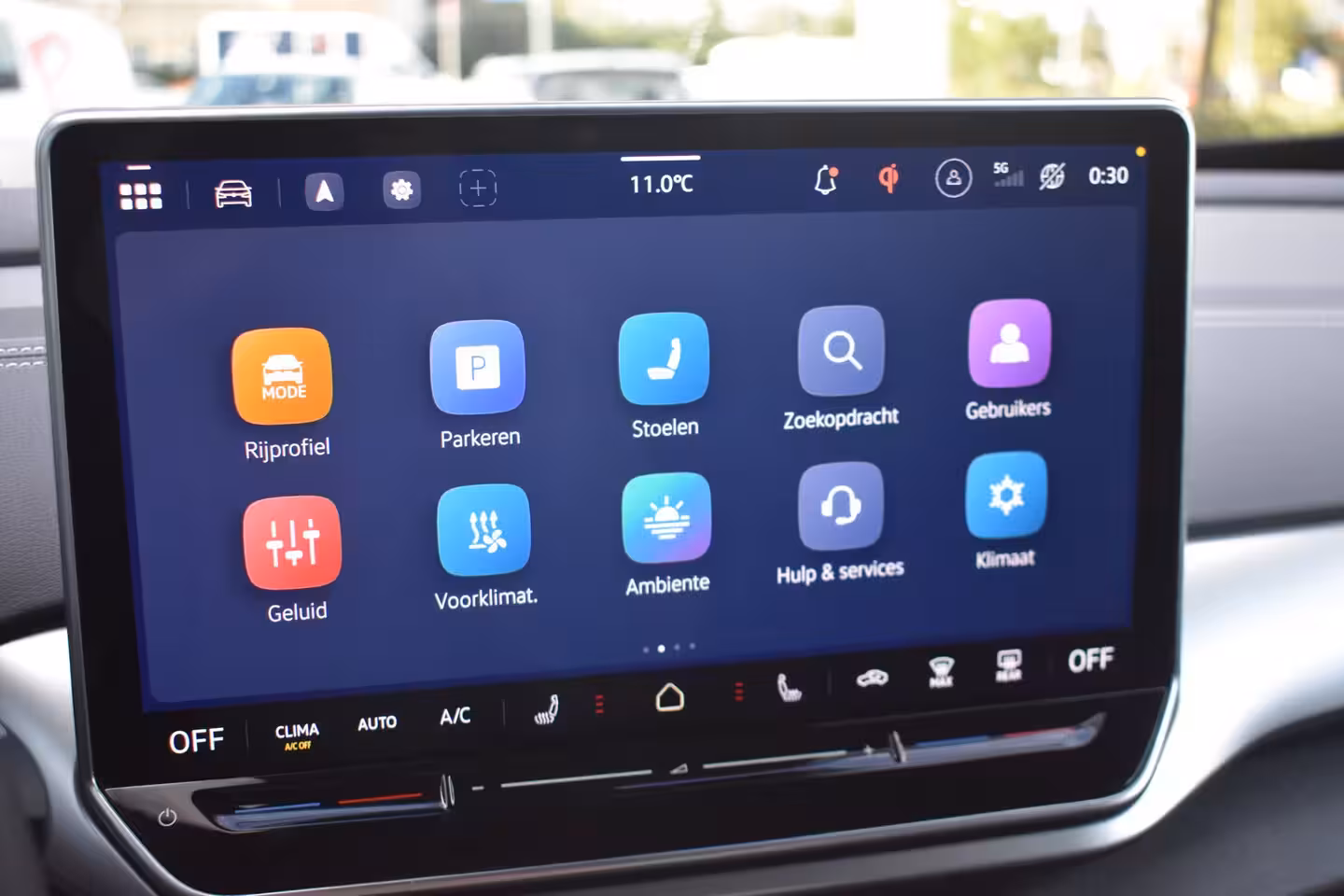 Volkswagen ID.4 Pro Limited Edition Plus | 'App-Connect' draadloze smartphone integratie | Achterbank in o
