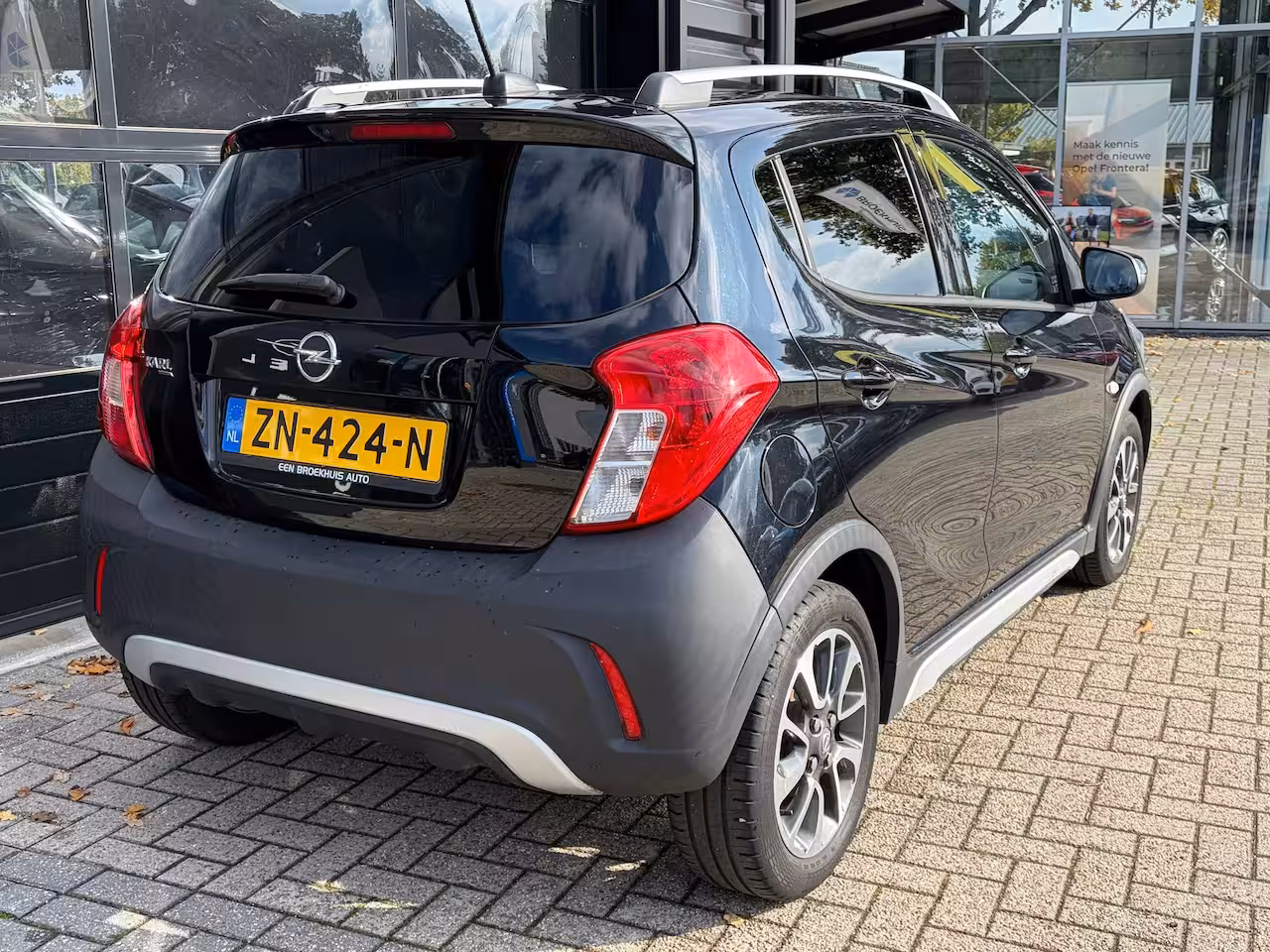 Opel Karl 1.0 Rocks 75 PK Online Edition | NAVIGATIE + APPLE CARPLAY/ANDROID AUTO| PARKEERSENSOREN A