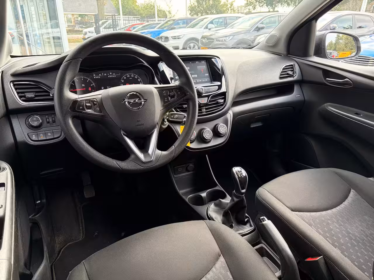 Opel Karl 1.0 Rocks 75 PK Online Edition | NAVIGATIE + APPLE CARPLAY/ANDROID AUTO| PARKEERSENSOREN A