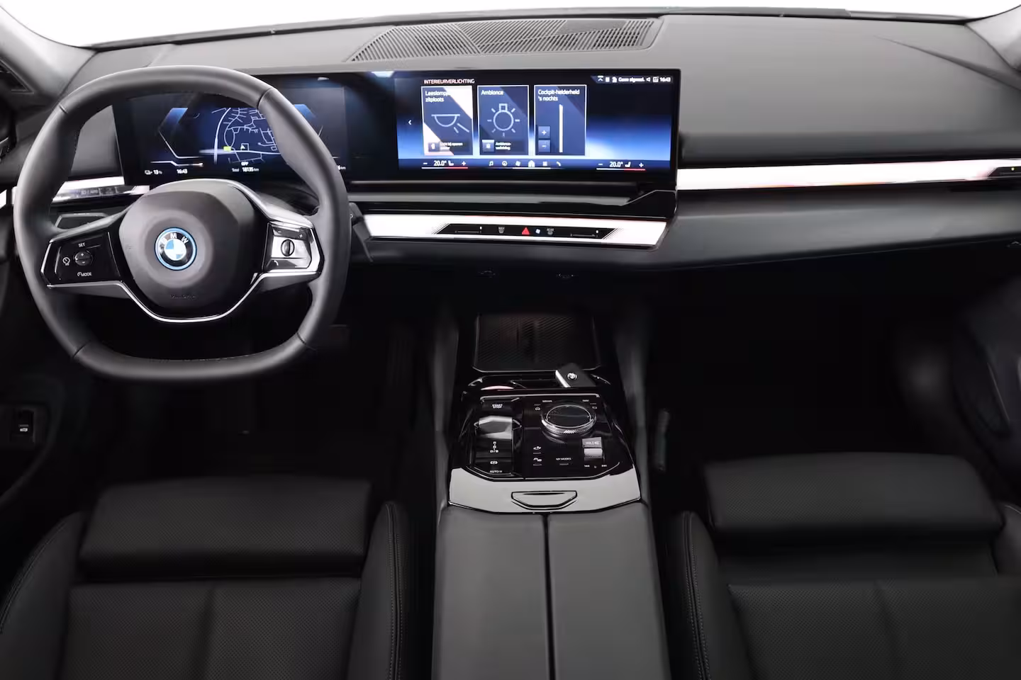 BMW i5 Touring eDrive40 84kWh | Achteruitrijcamera | Apple Carplay/Android Auto|telefoonintegratie premiu