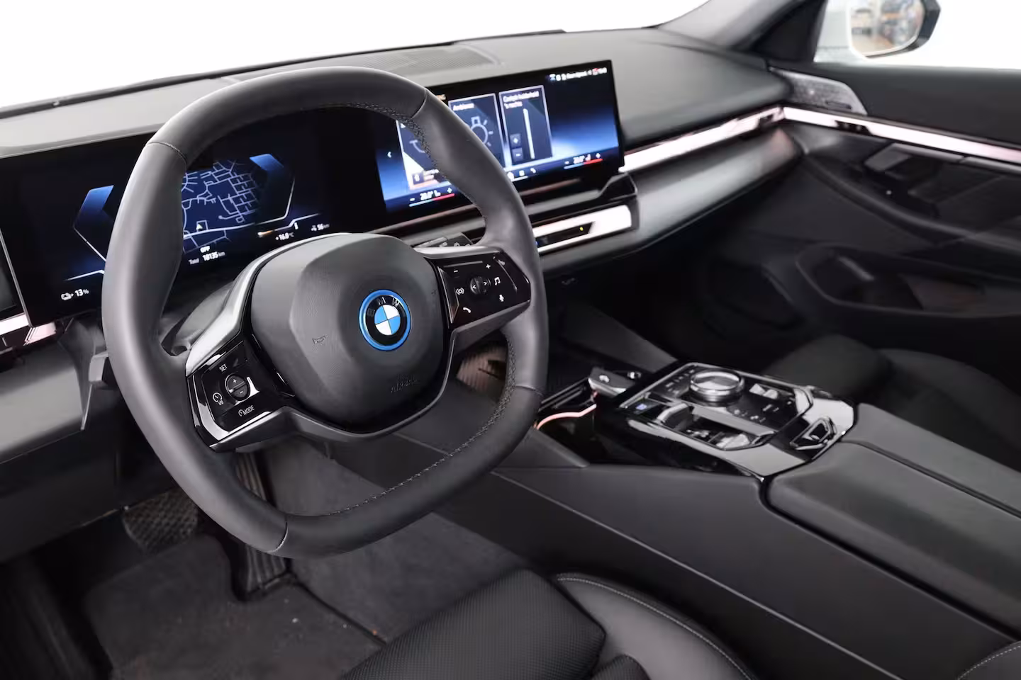 BMW i5 Touring eDrive40 84kWh | Achteruitrijcamera | Apple Carplay/Android Auto|telefoonintegratie premiu