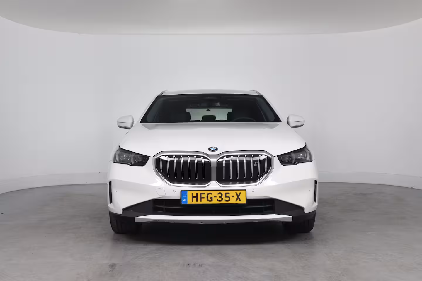 BMW i5 Touring eDrive40 84kWh | Achteruitrijcamera | Apple Carplay/Android Auto|telefoonintegratie premiu