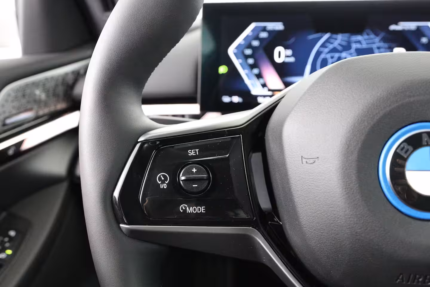 BMW i5 Touring eDrive40 84kWh | Achteruitrijcamera | Apple Carplay/Android Auto|telefoonintegratie premiu