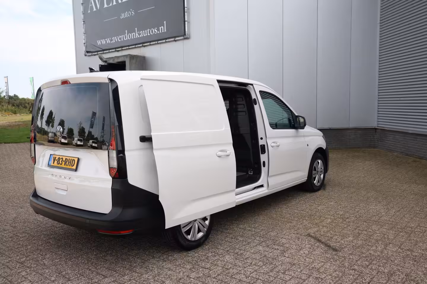 Volkswagen Caddy Cargo Maxi 1.5 TSI Benzine 2x Schuifdeur|Carplay|PDC V+A|4S band