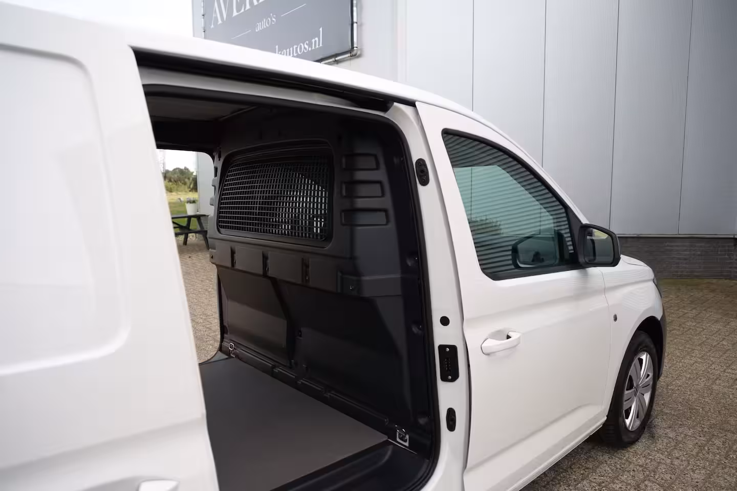 Volkswagen Caddy Cargo Maxi 1.5 TSI Benzine 2x Schuifdeur|Carplay|PDC V+A|4S band