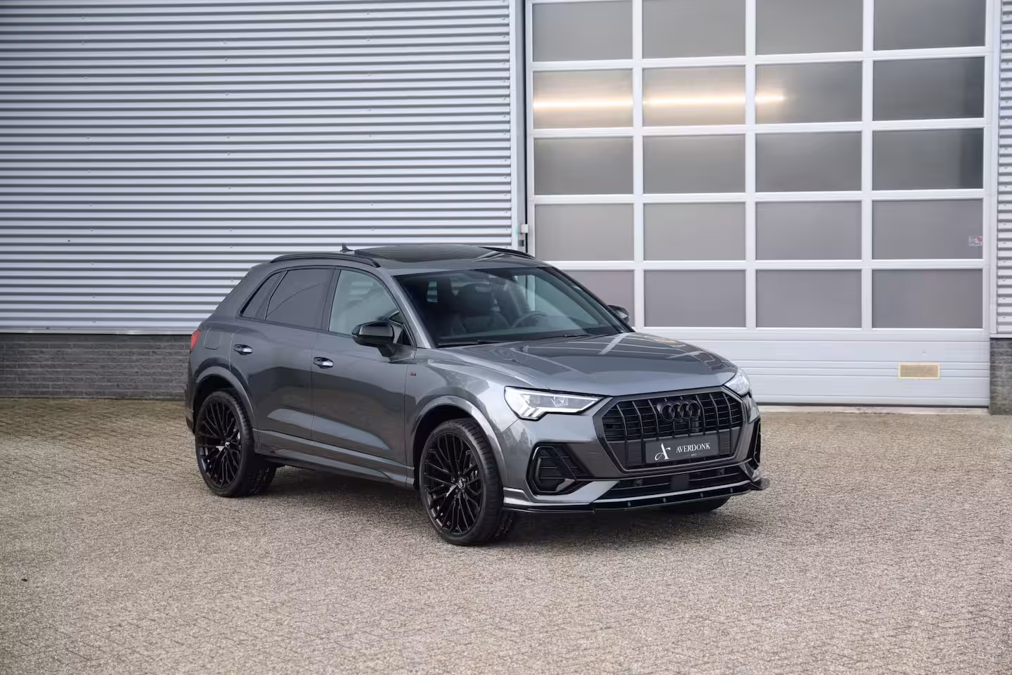 Audi Q3 45 TFSI e 245pk Competition S-Line Black Pano|360cam|Elek stoelv|Matrix|RS Q3
