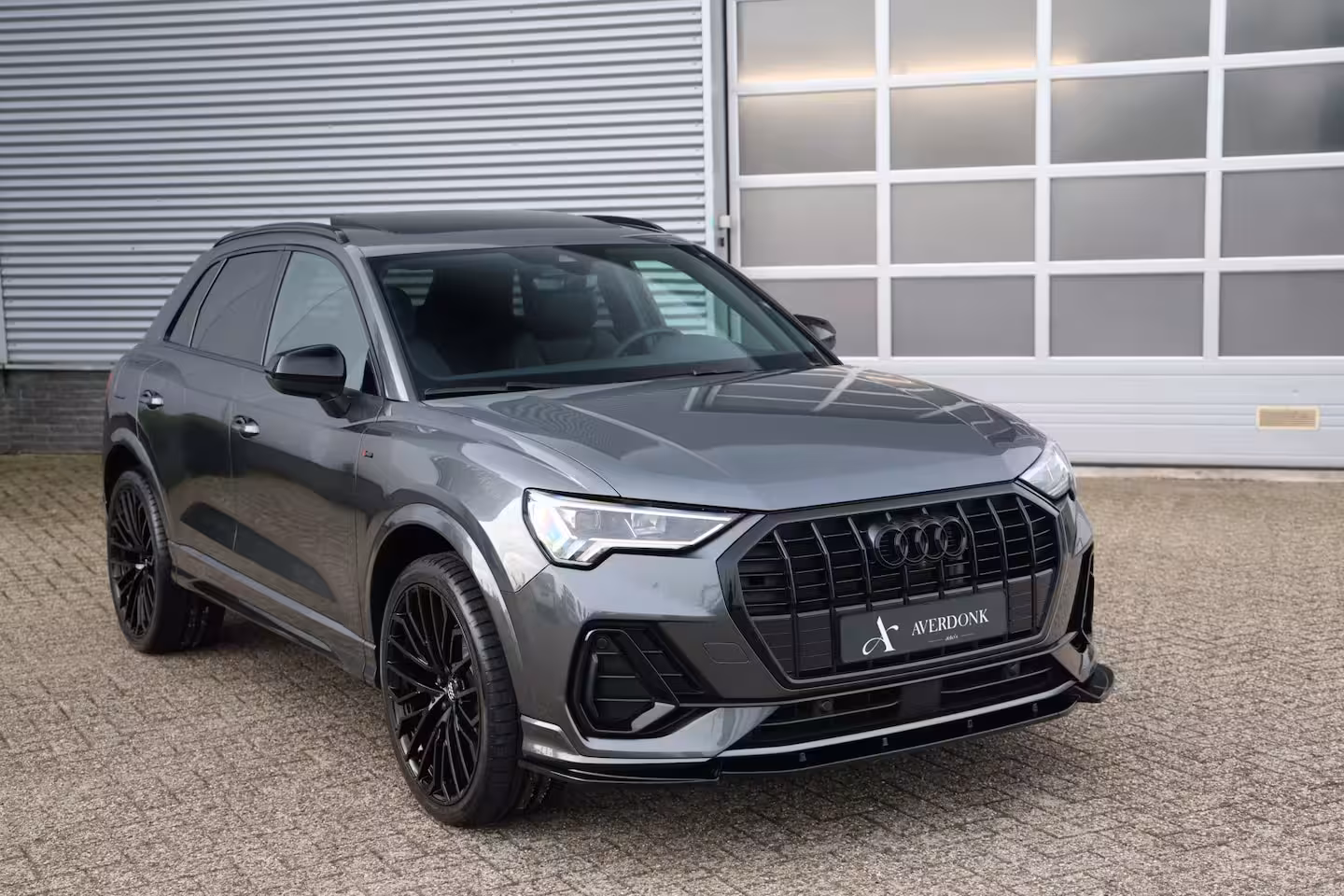 Audi Q3 45 TFSI e 245pk Competition S-Line Black Pano|360cam|Elek stoelv|Matrix|RS Q3