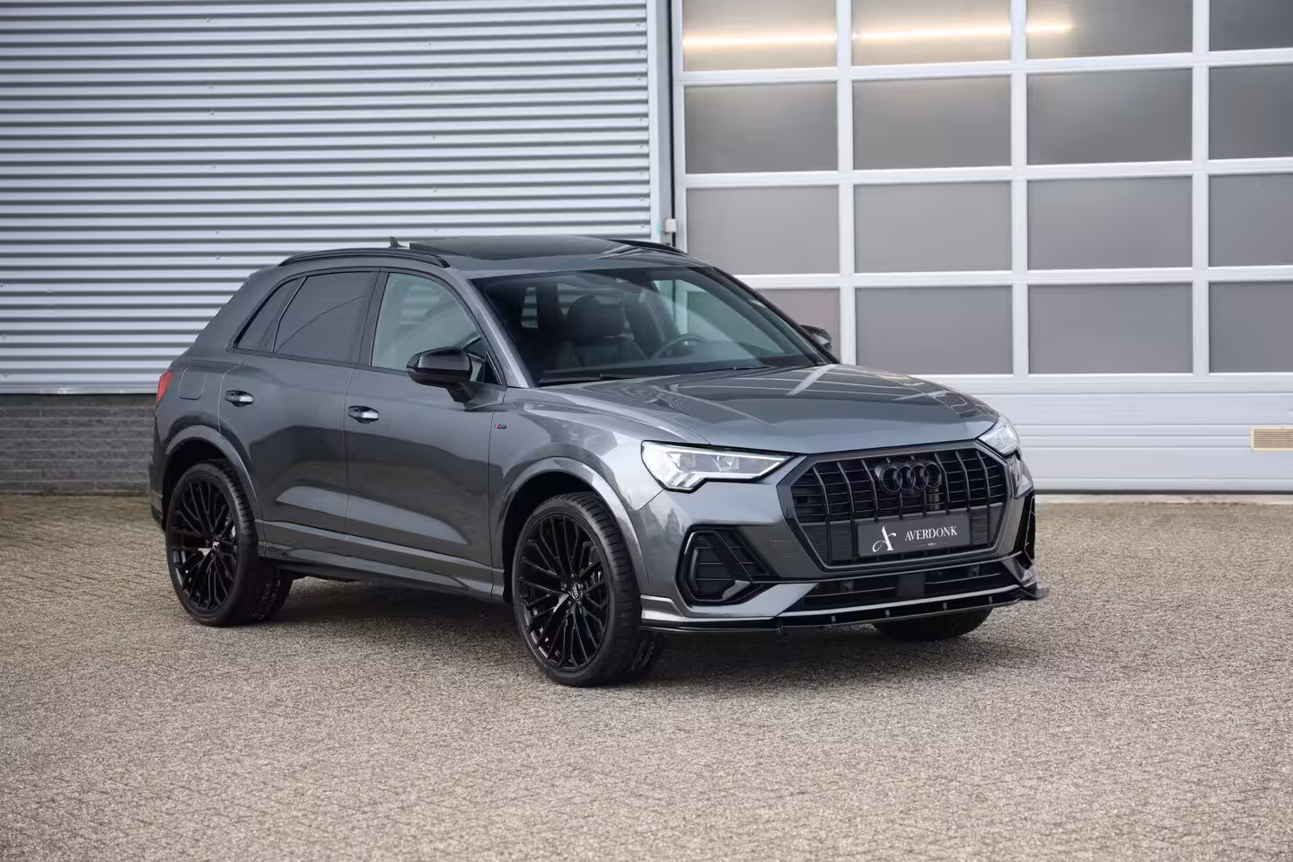 Audi Q3 45 TFSI e 245pk Competition S-Line Black Pano|360cam|Elek stoelv|Matrix|RS Q3