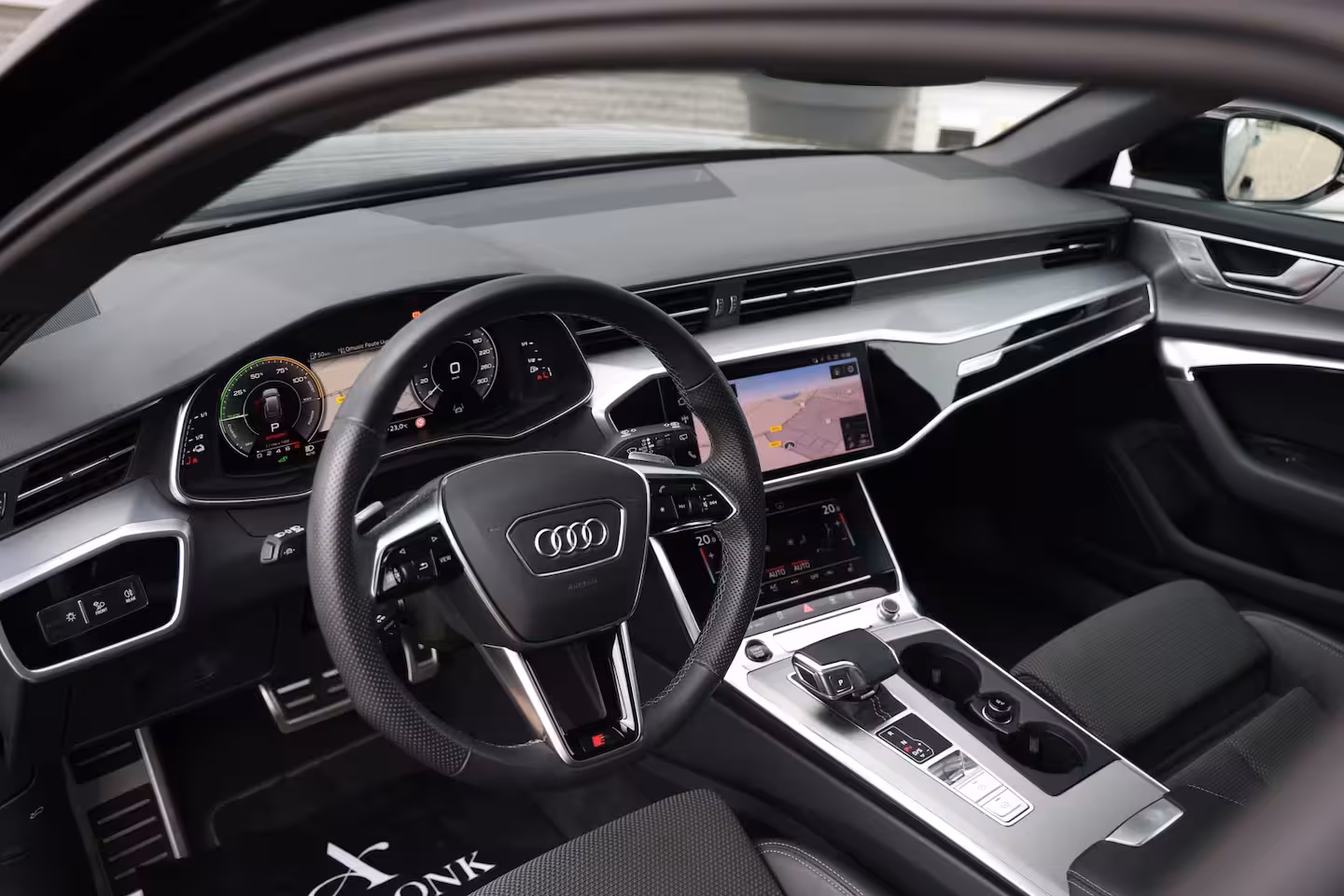 Audi A6 Avant 55 TFSI e Quattro Competition S-Line Black 367PK Pano|Trekh|HD Matrix|Memory|DLR