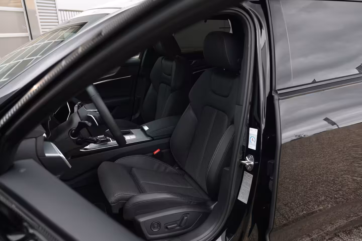 Audi A6 Avant 55 TFSI e Quattro Competition S-Line Black 367PK Pano|Trekh|HD Matrix|Memory|DLR