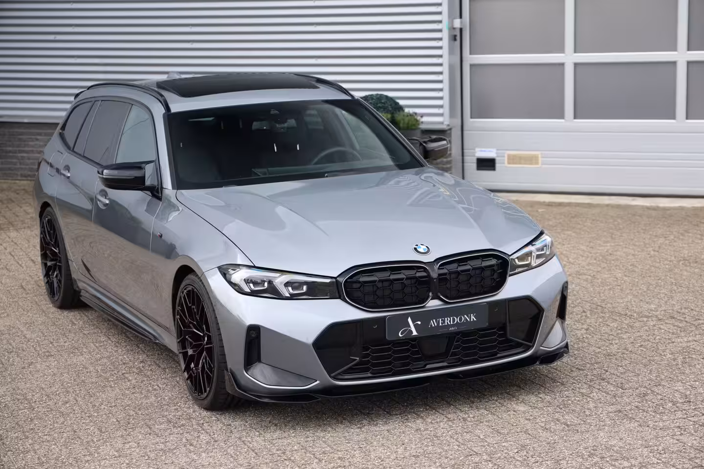 BMW 3-serie Touring 320i M-Sport Pano|Trekh|360Cam|HUD|ACC|Iconic