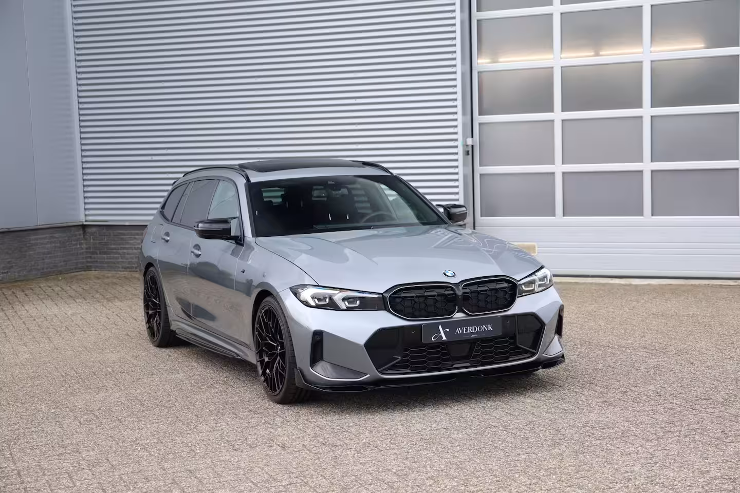 BMW 3-serie Touring 320i M-Sport Pano|Trekh|360Cam|HUD|ACC|Iconic