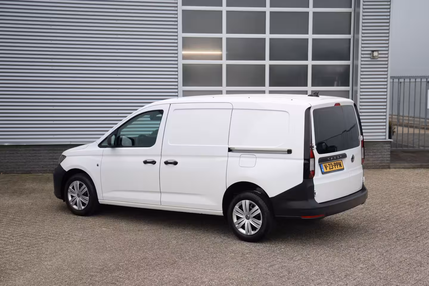 Volkswagen Caddy Cargo Maxi 1.5 TSI Benzine 2x Schuifdeur|Stoelvw|PDC V+A