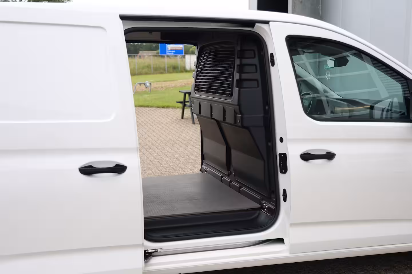 Volkswagen Caddy Cargo Maxi 1.5 TSI Benzine 2x Schuifdeur|Stoelvw|PDC V+A