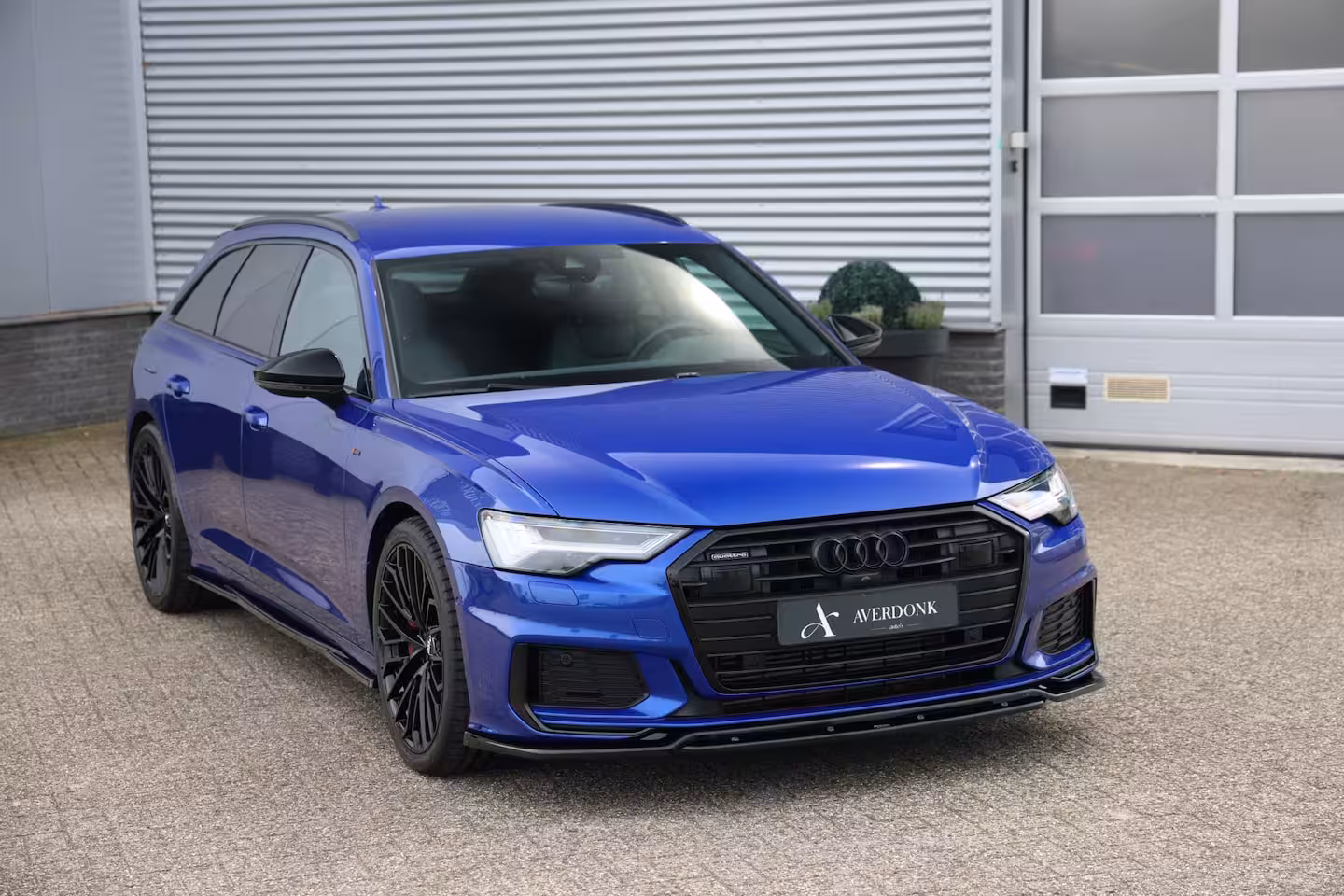 Audi A6 Avant 55 TFSI e Quattro Competition S-Line 367PK Trekhaak|Matrix|360Cam|B&O|HUD