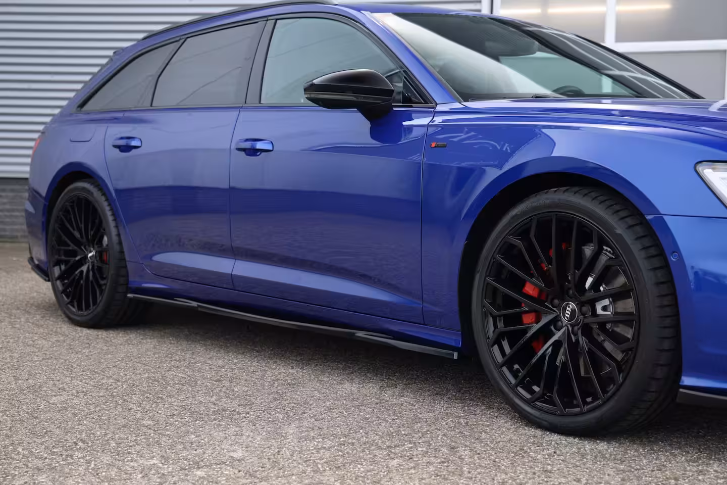 Audi A6 Avant 55 TFSI e Quattro Competition S-Line 367PK Trekhaak|Matrix|360Cam|B&O|HUD