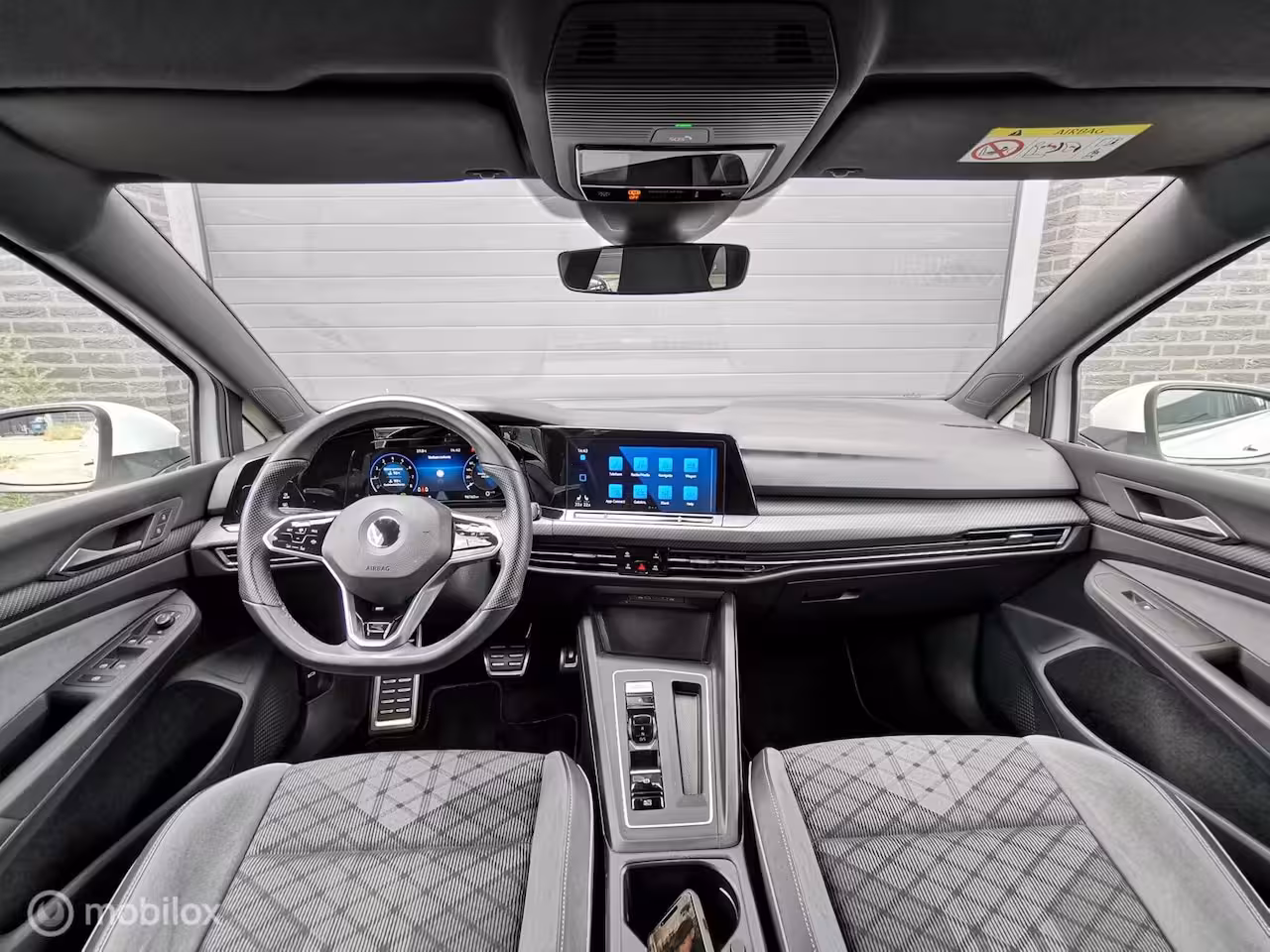 Volkswagen Golf Variant 1.5 eTSI R-LINE/150PK/DSG/ACC/DCC/IQ