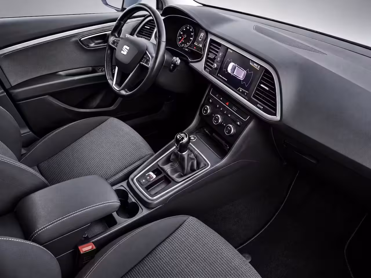 Seat Leon ST 1.0 EcoTSI Style Business Intense | Clima | Cruise | Apple Carplay/Navi | PDC |