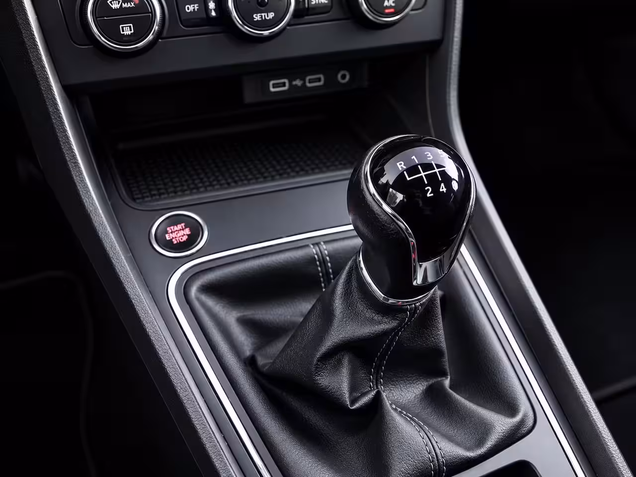 Seat Leon ST 1.0 EcoTSI Style Business Intense | Clima | Cruise | Apple Carplay/Navi | PDC |