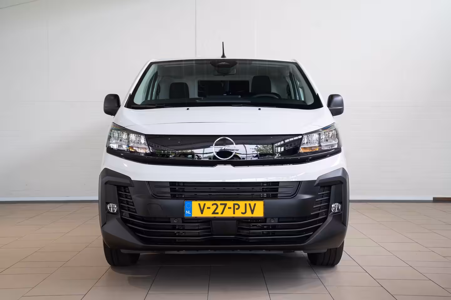 Opel Vivaro Electric L3 75 kWh | Tot 8 Jaar Garantie | Apple Carplay & Android Auto | Camera | Parkeersensoren