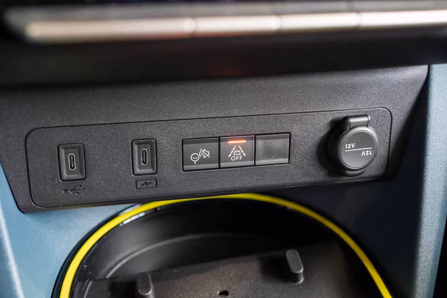 Fiat Grande Panda 1.2 Hybrid La Prima | 8 Jaar Garantie | Winter Pakket | Camera | Navigatie | Parkeersensor