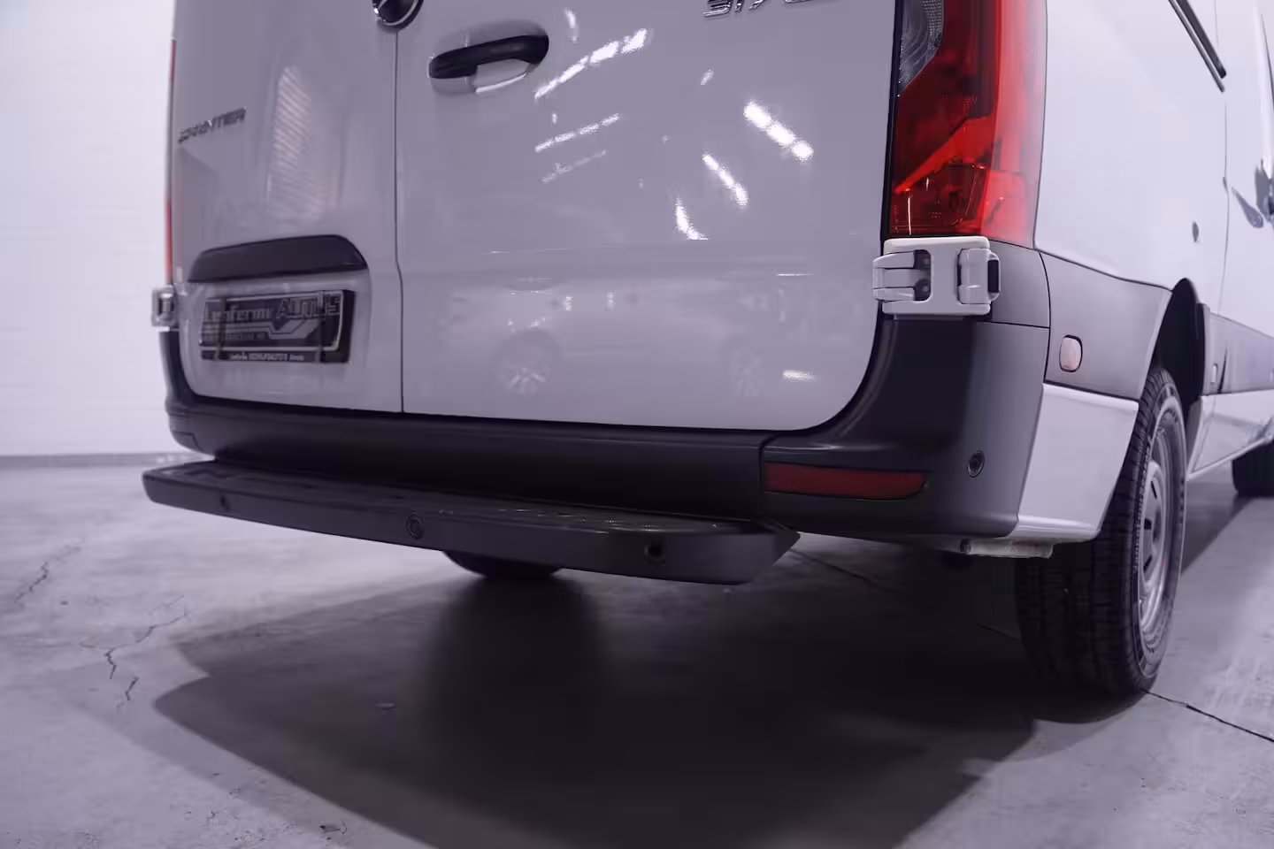 Mercedes-Benz Sprinter 317 CDI 170 pk L2H2 Automaat Nwe Model, Navi LED Koplampen, Camera, Laadruimte Pakket, PDC