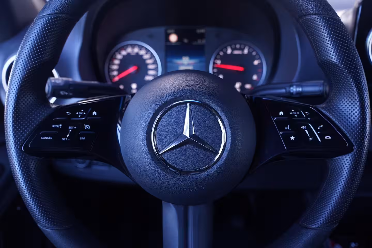 Mercedes-Benz Sprinter 317 CDI 170 pk L2H2 Automaat Nwe Model, Navi LED Koplampen, Camera, Laadruimte Pakket, PDC