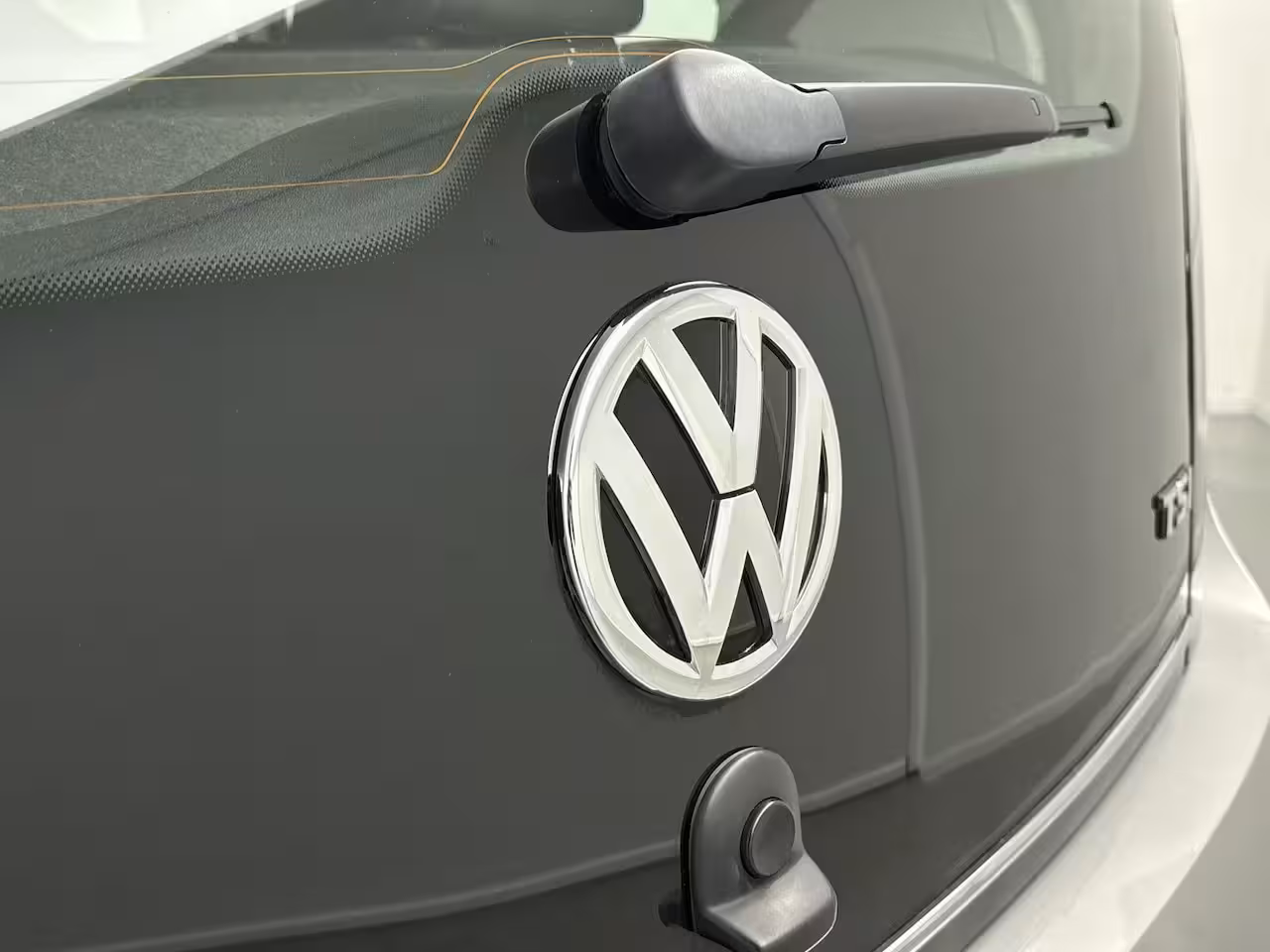Volkswagen Up! 1.0 TSI BMT high up | 90 PK | 5-deurs | Origineel Nederlands Voertuig | Lederen bekleding