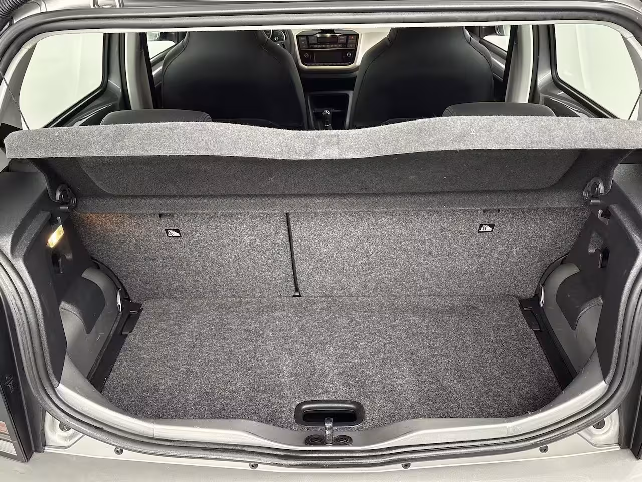 Volkswagen Up! 1.0 TSI BMT high up | 90 PK | 5-deurs | Origineel Nederlands Voertuig | Lederen bekleding