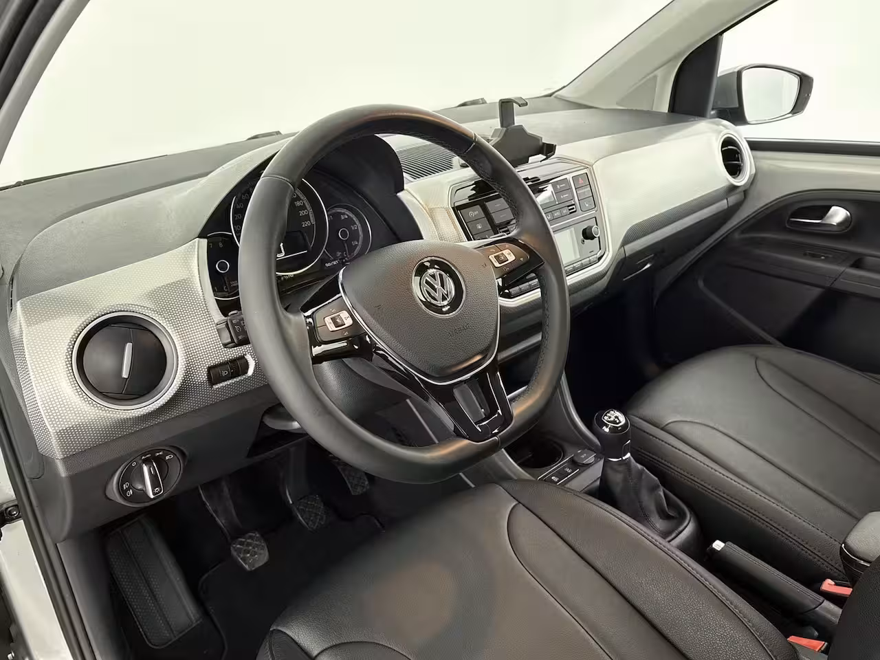 Volkswagen Up! 1.0 TSI BMT high up | 90 PK | 5-deurs | Origineel Nederlands Voertuig | Lederen bekleding