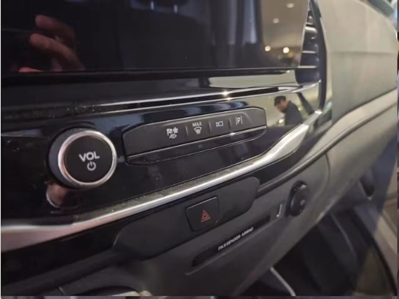 Ford E-Transit 350 L3H2 Trend 89 kWh 184 pk | WLTP 341 km rijbereik | Navigatie pakket | Trekhaakvoorbere
