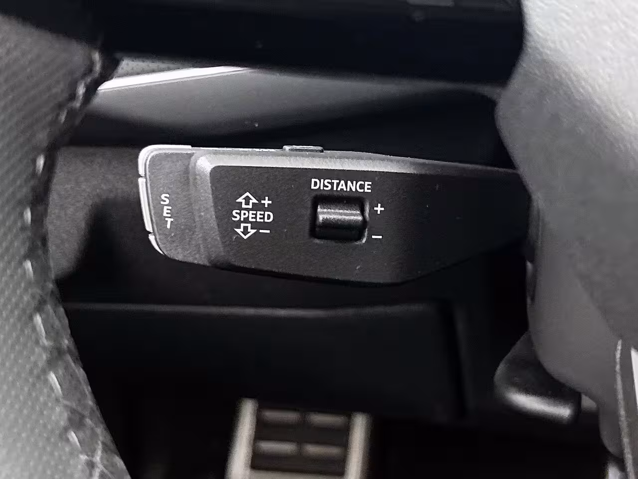Audi Q3 1.5 e-hybrid S edition Adaptive cruise control l Achteruitrijcamera l Navigatie l Verwarmb