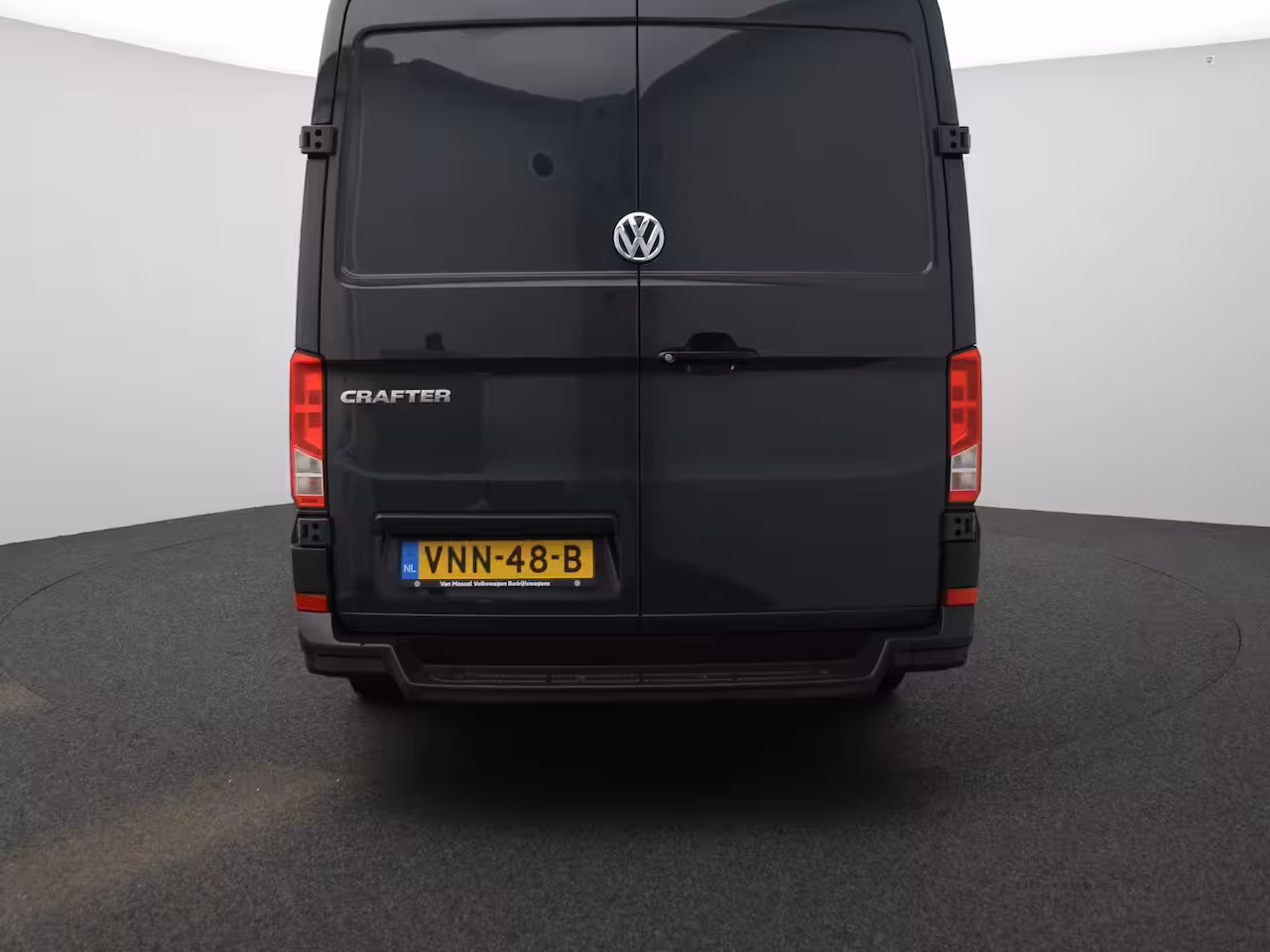 Volkswagen Crafter 2.0 TDI L3H2 140PK | Airco | Navigatie | Achteruitrijcamera | Parkeersensoren Voor + Achte