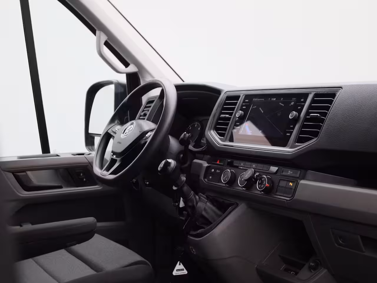 Volkswagen Crafter 2.0 TDI L3H2 140PK | Airco | Navigatie | Achteruitrijcamera | Parkeersensoren Voor + Achte
