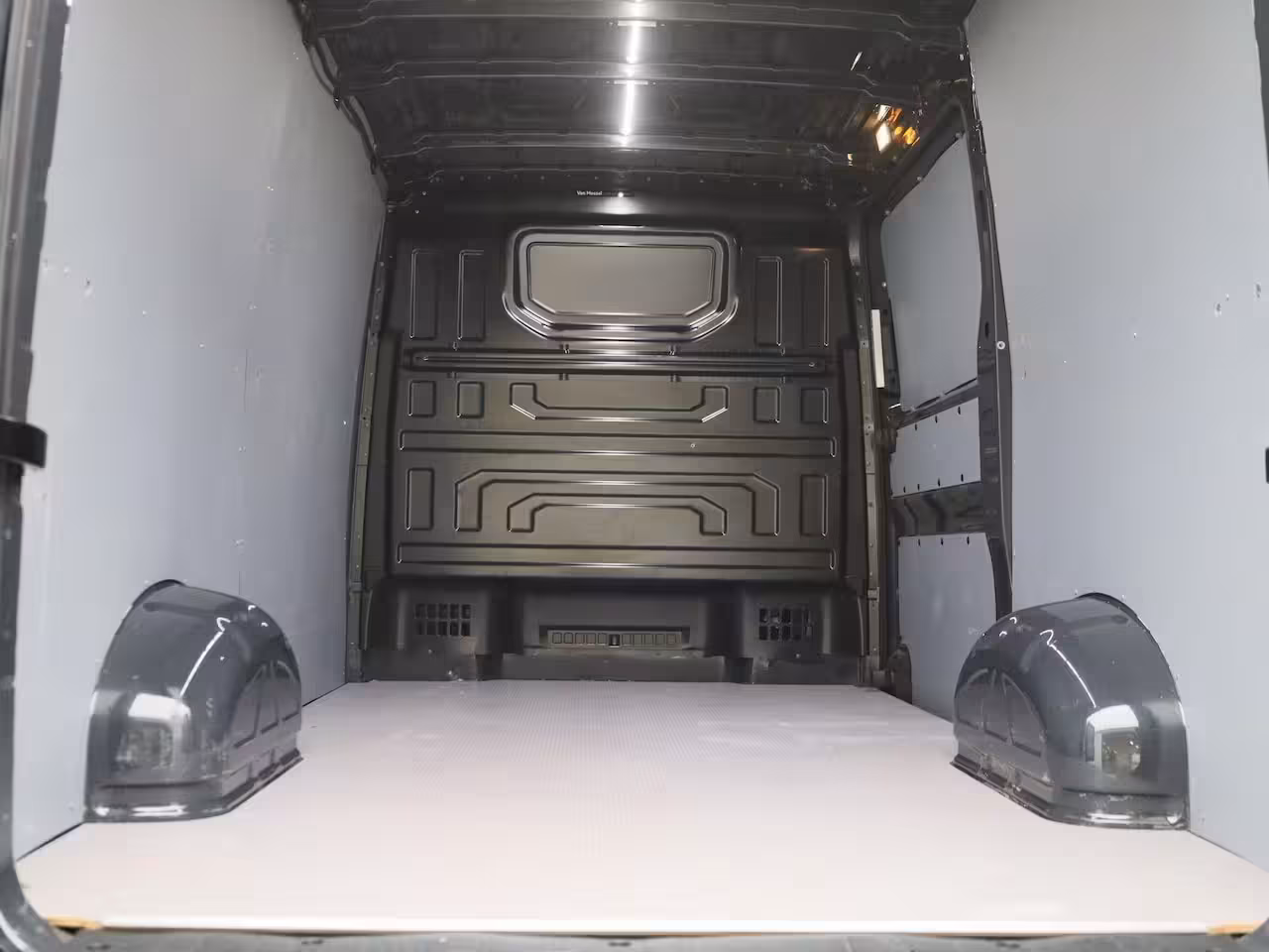 Volkswagen Crafter 2.0 TDI L3H2 140PK | Airco | Navigatie | Achteruitrijcamera | Parkeersensoren Voor + Achte