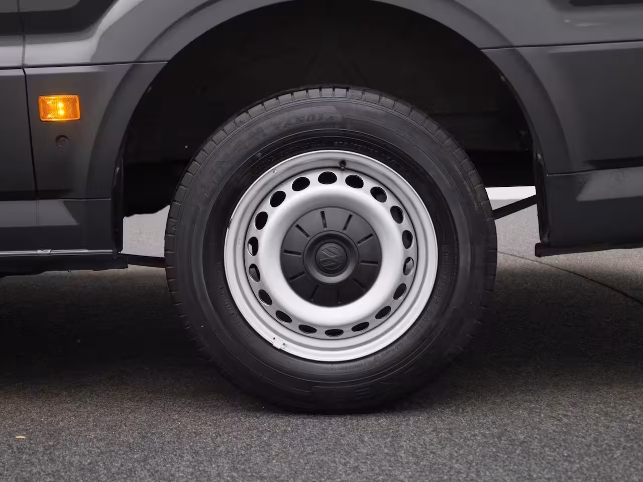 Volkswagen Crafter 2.0 TDI L3H2 140PK | Airco | Navigatie | Achteruitrijcamera | Parkeersensoren Voor + Achte