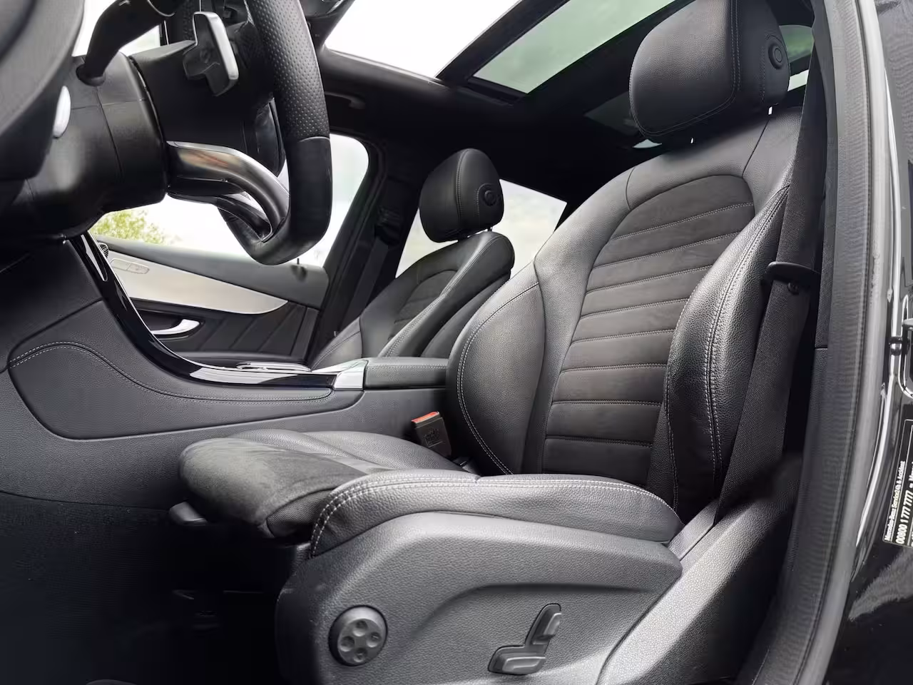 Mercedes-Benz GLC-klasse 300de 4MATIC Premium Plus AMG PANO