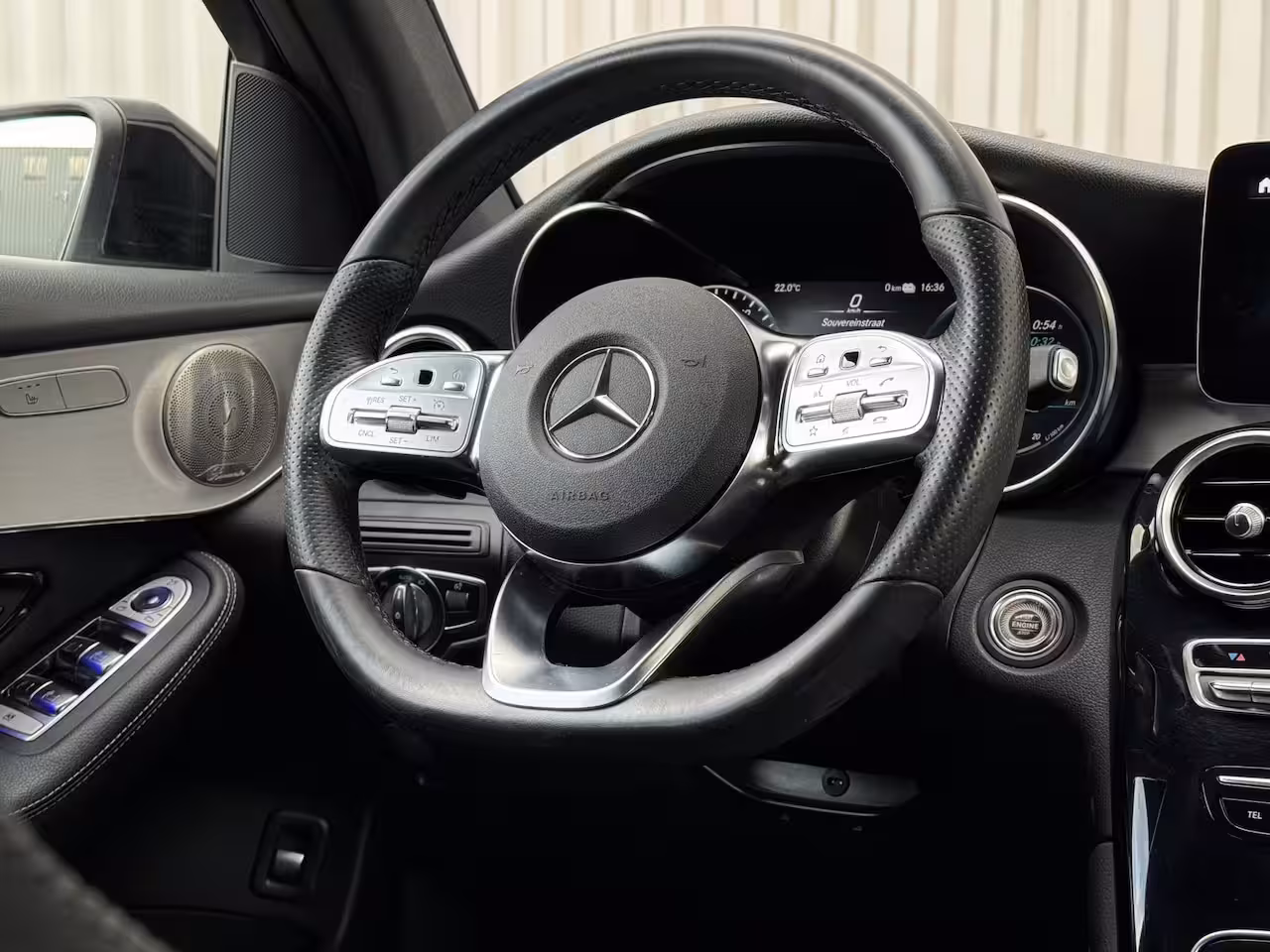 Mercedes-Benz GLC-klasse 300de 4MATIC Premium Plus AMG PANO