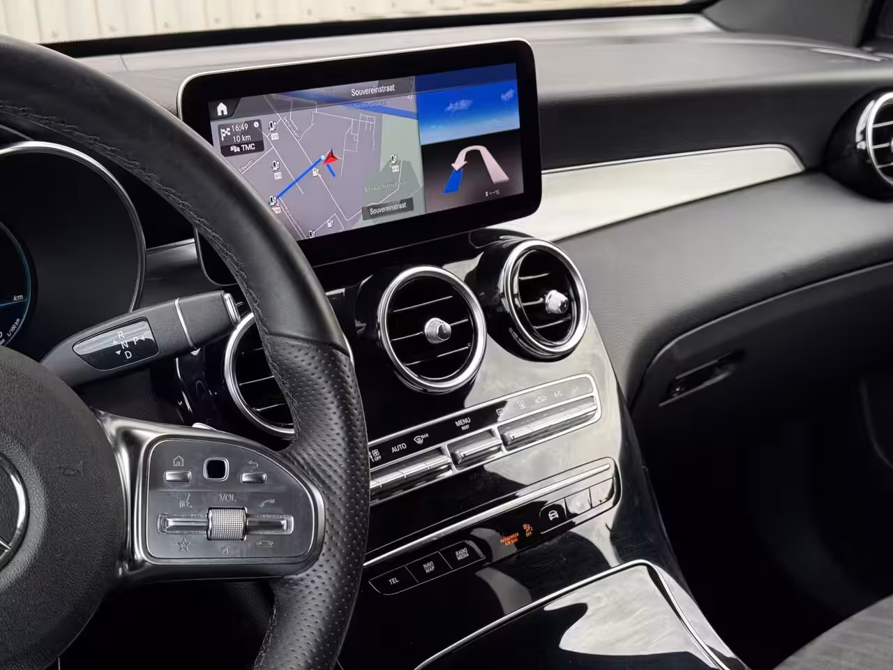 Mercedes-Benz GLC-klasse 300de 4MATIC Premium Plus AMG PANO