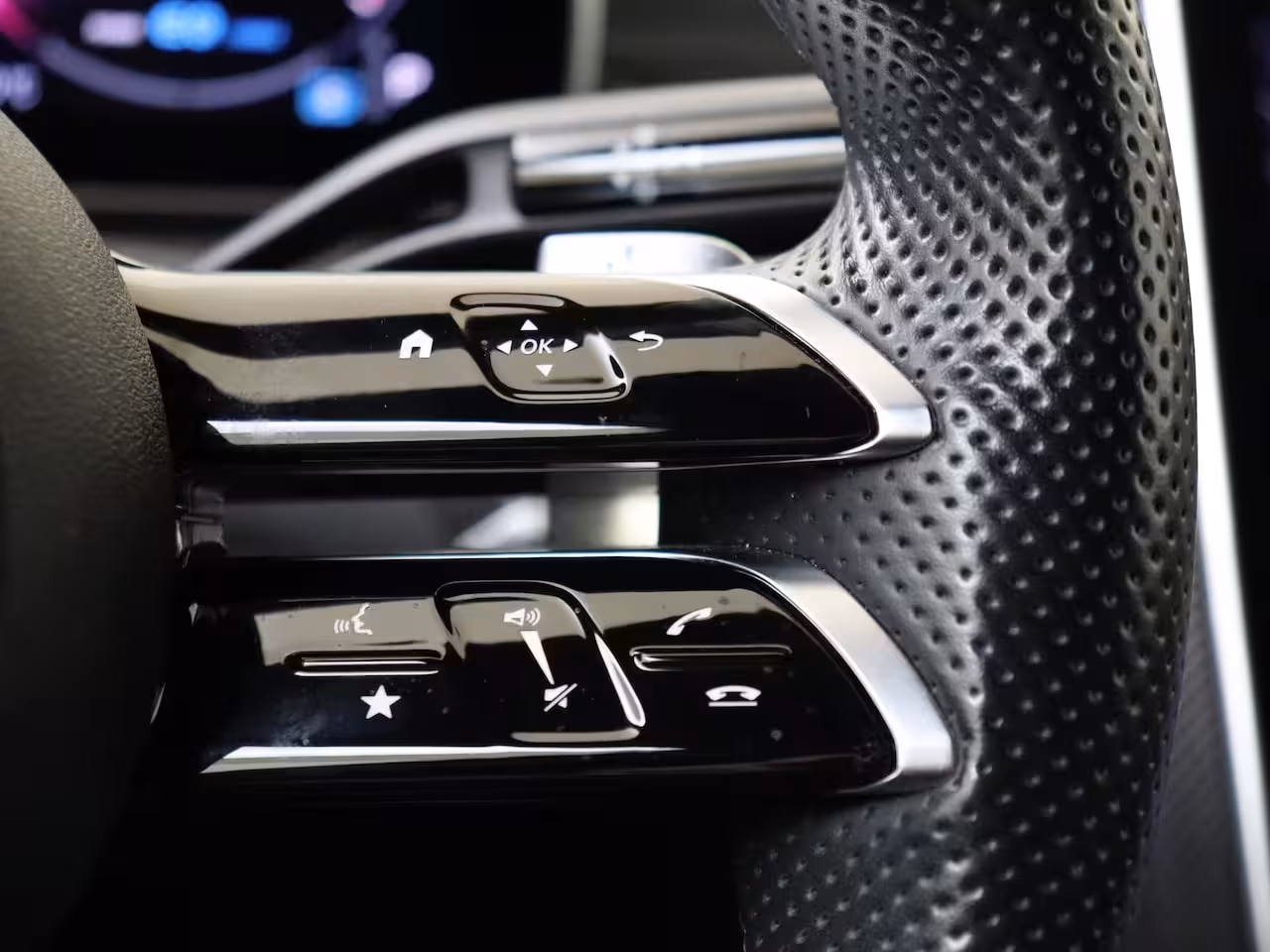 Mercedes-Benz C-klasse Estate 200 Launch Edition AMG Line / Memory-Stoelen / 360Graden-Camera / Night-Pakket /