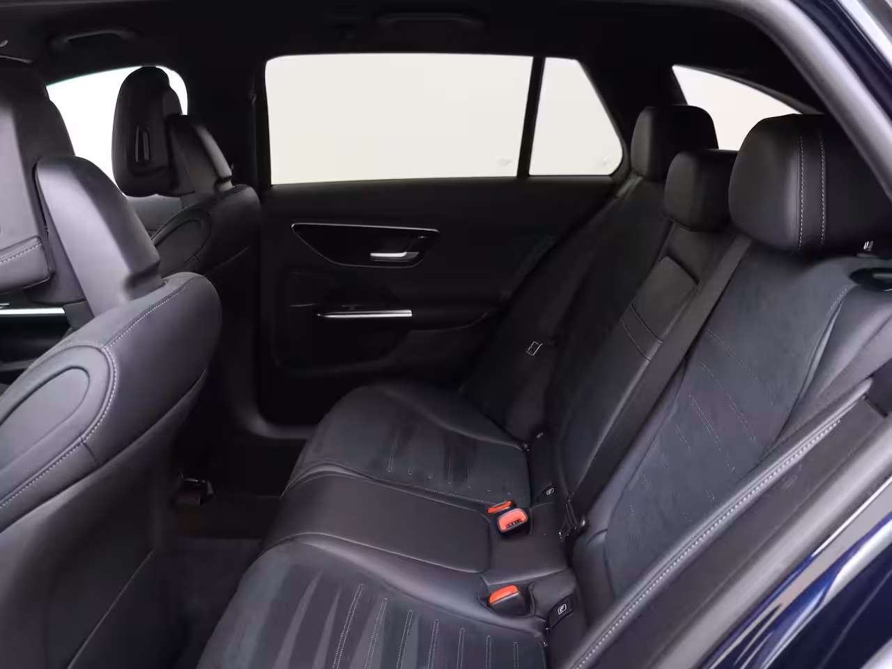Mercedes-Benz C-klasse Estate 200 Launch Edition AMG Line / Memory-Stoelen / 360Graden-Camera / Night-Pakket /